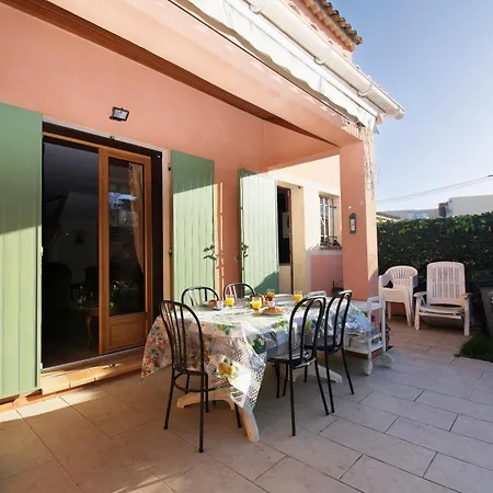 Douceur De Vivre Standing Presta Holiday home