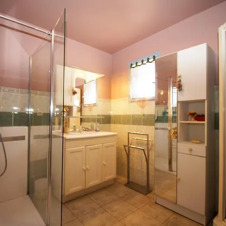 Douceur De Vivre Standing Presta Holiday home *
